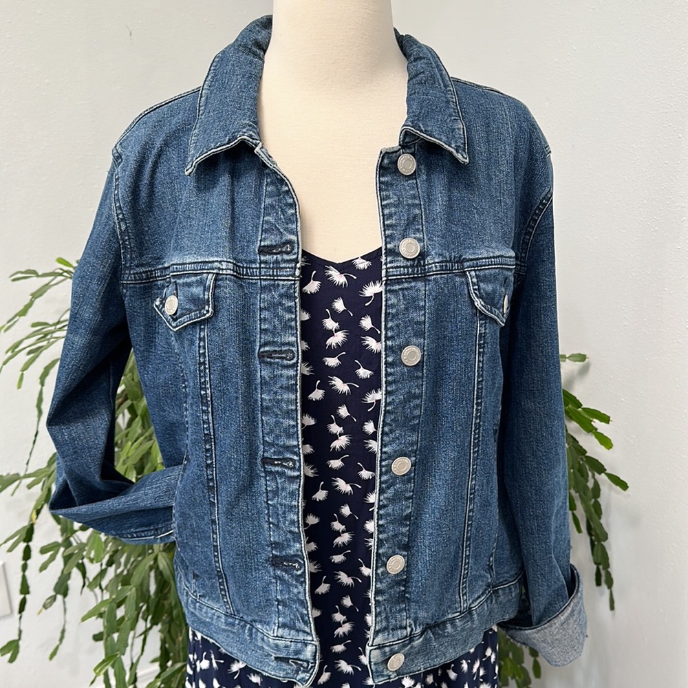 Old Navy Denim Jacket - Picture 4 of 8
